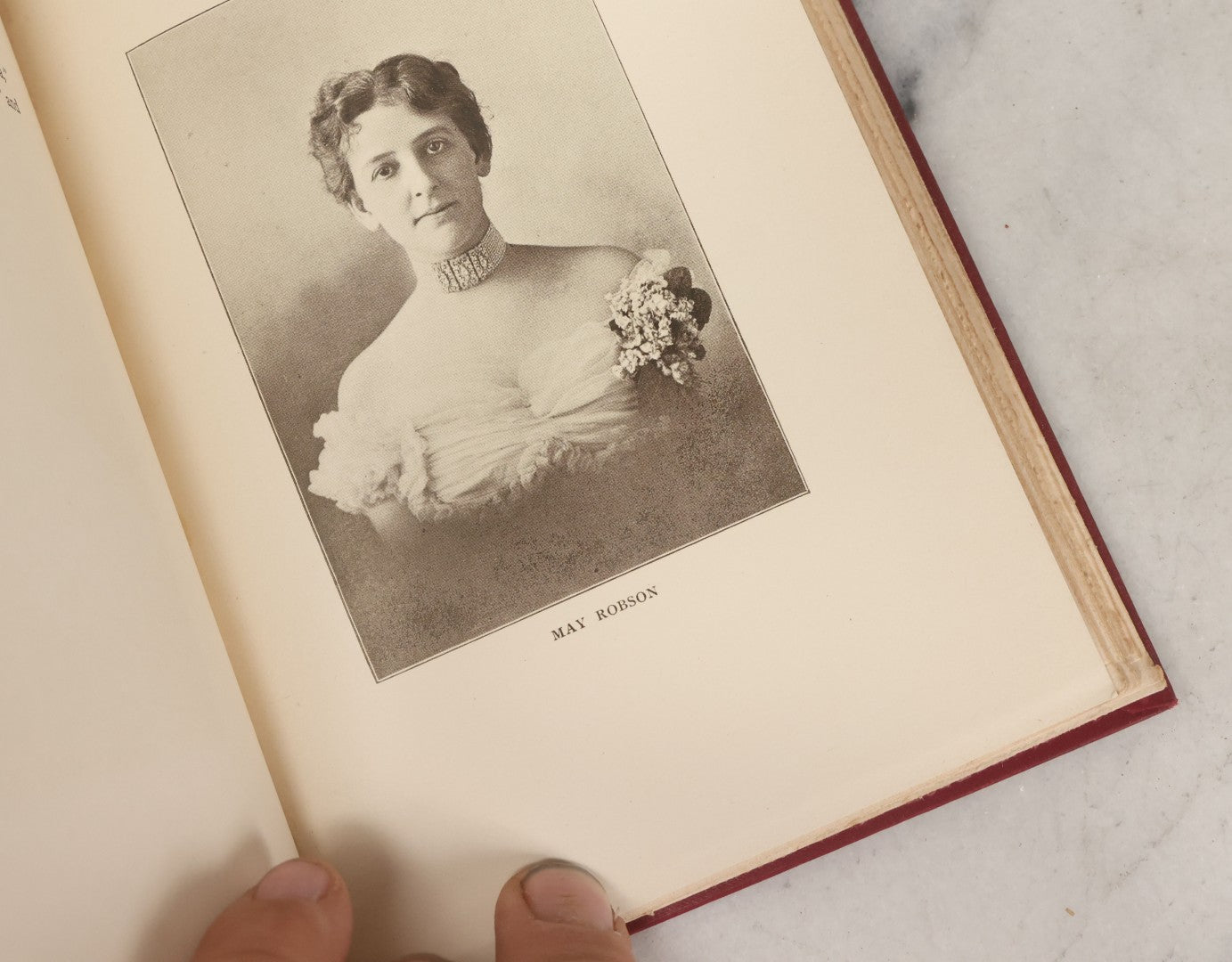 Lot 158 - "Famous Actresses Of The Day" Antique Illustrated Book By Lewis C. Strang, L.C. Page & Company, Publishers, Boston, 1906