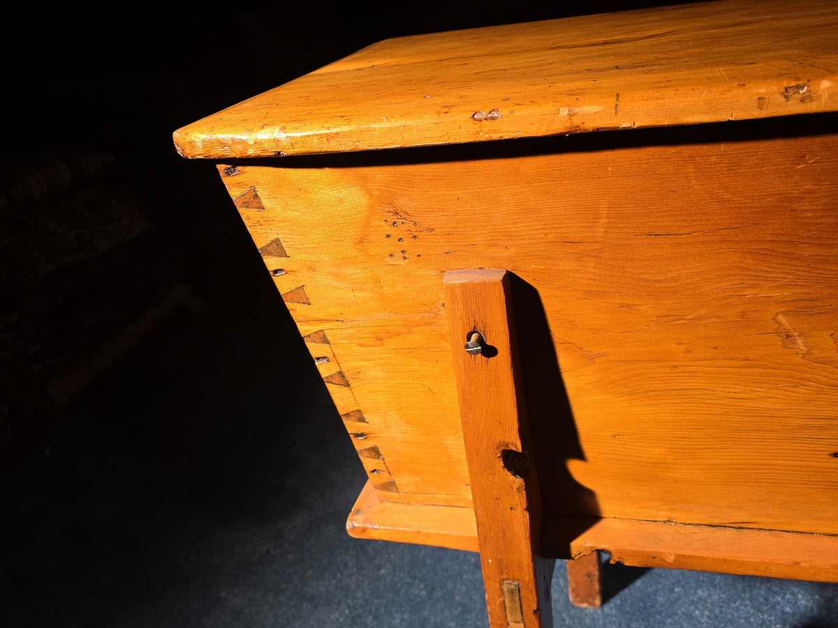 Antique Pine Dovetailed Dough Box on Stand with Iron Escutcheon