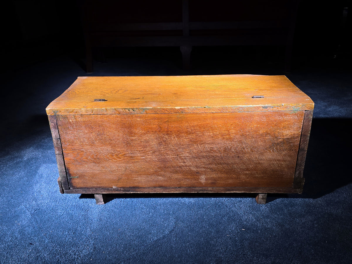 Antique Oak Blanket Chest on Shoe Feet