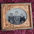 Lot 130 - Antique Tintype Of Three Small Children, Siblings, In Half Leatherette Case, 1/6th Plate