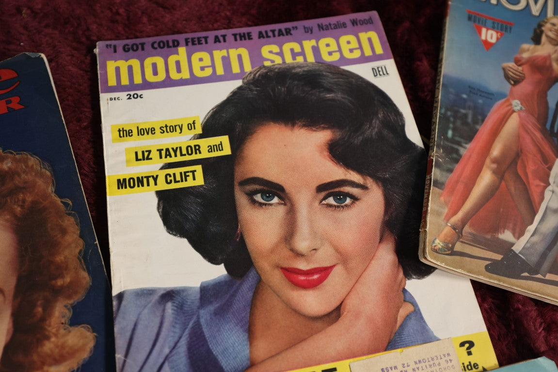 Lot 095 - Grouping Of Six Vintage Entertainment Magazines Including Ch ...