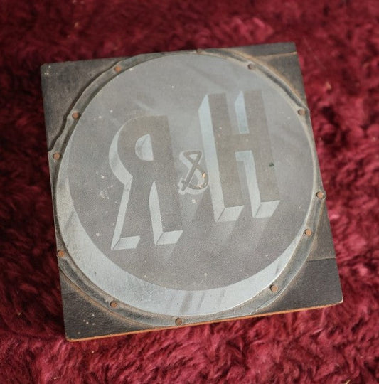 Lot 106 - Harrington & Richardson Arms Company, H&R, Firearms Manufacturer Logo Vintage Printing Block
