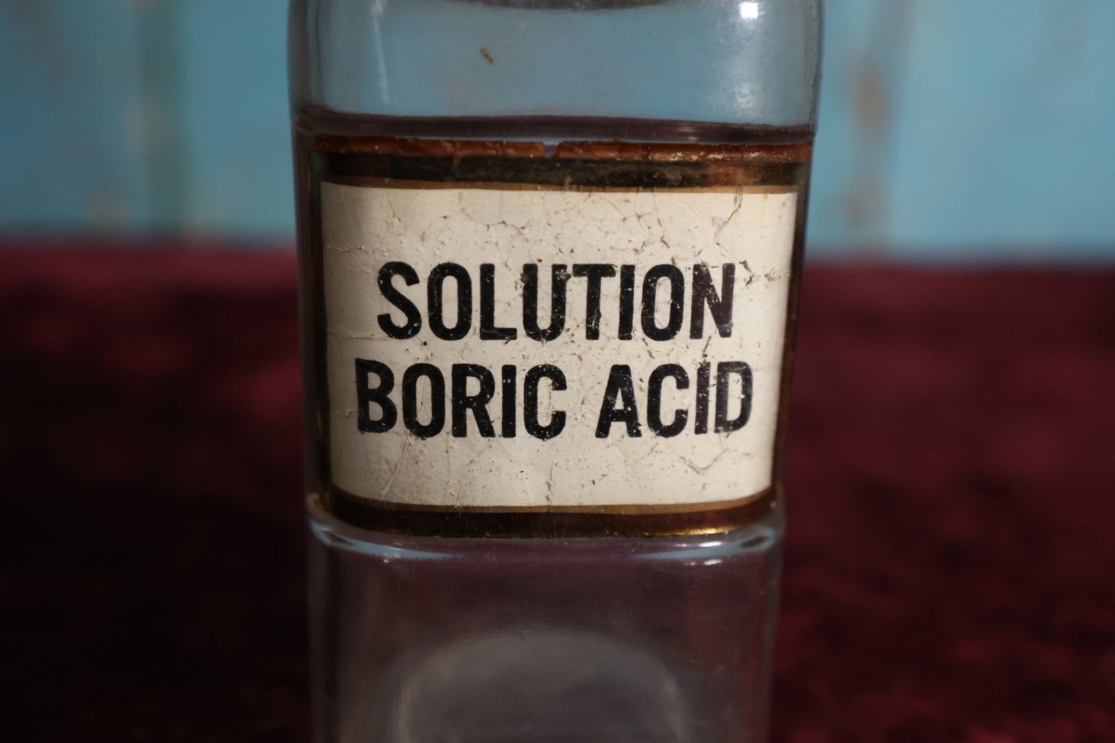 Lot 040 - Antique Boric Acid Solution Apothecary Bottle With Glass Label, Stopper, Approximately 5", Antiseptic, Eye Wash, Skin Cleanser