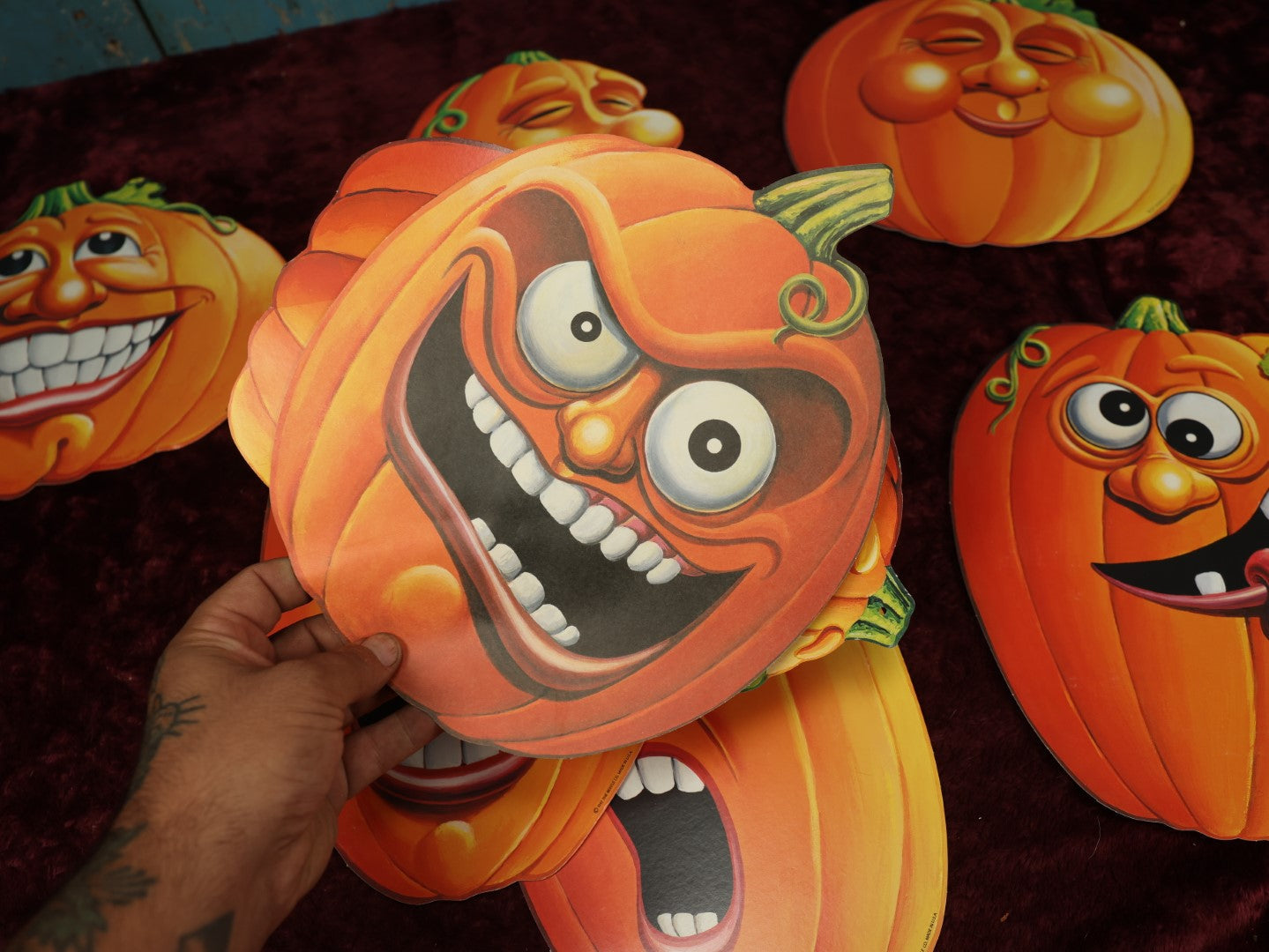Lot 165 - Grouping Of Six 1997 Beistle Co. Anthropomorphic Jack-O-Lantern Pumpkins Illustrated By Roberts, Plus Two Additional That Are Stuck Together, For Eight Total, Note Some Wear, Losses