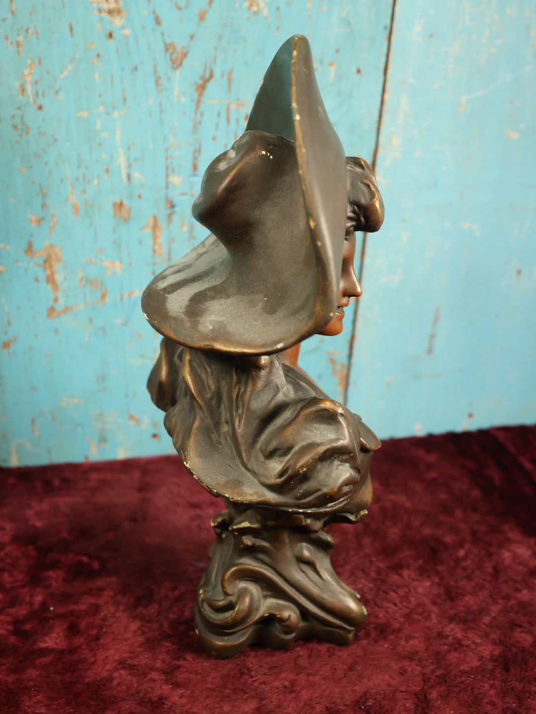 Lot 010 - Antique Art Nouveau Chalkware Plaster Bust Of Smiling Woman In Large Hat, After George Van Der Straeten (Belgian, 1856-1941), Paper Label Marked Boston On Bottom
