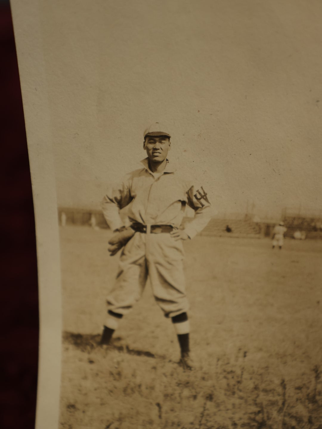 Lot 115 - Single Snapshot Photo, Early Baseball Photo, Man With Glove, Logo On Sleeve