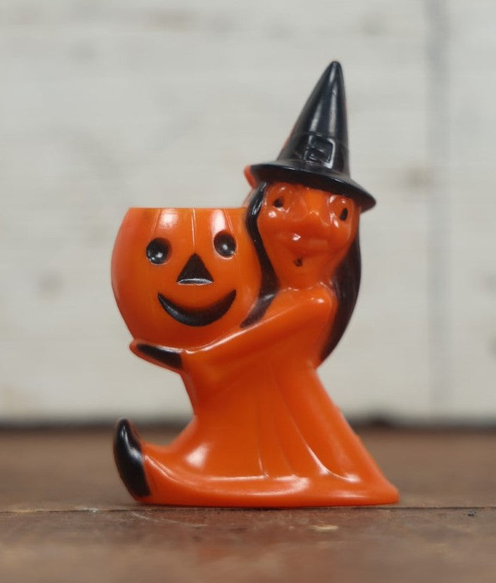 Lot 056 - Vintage Rosbro Halloween Witch Hard Plastic Candy Container ...