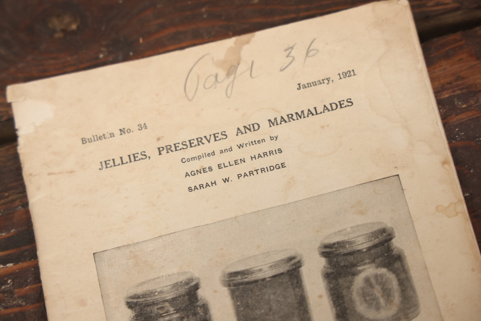 Lot 099 - "Jellies, Preserves, And Marmalades" Antique Booklet Compiled And Written By Agnes Ellen Harris And Sarah W. Partridge, January 1921, Florida State College For Women