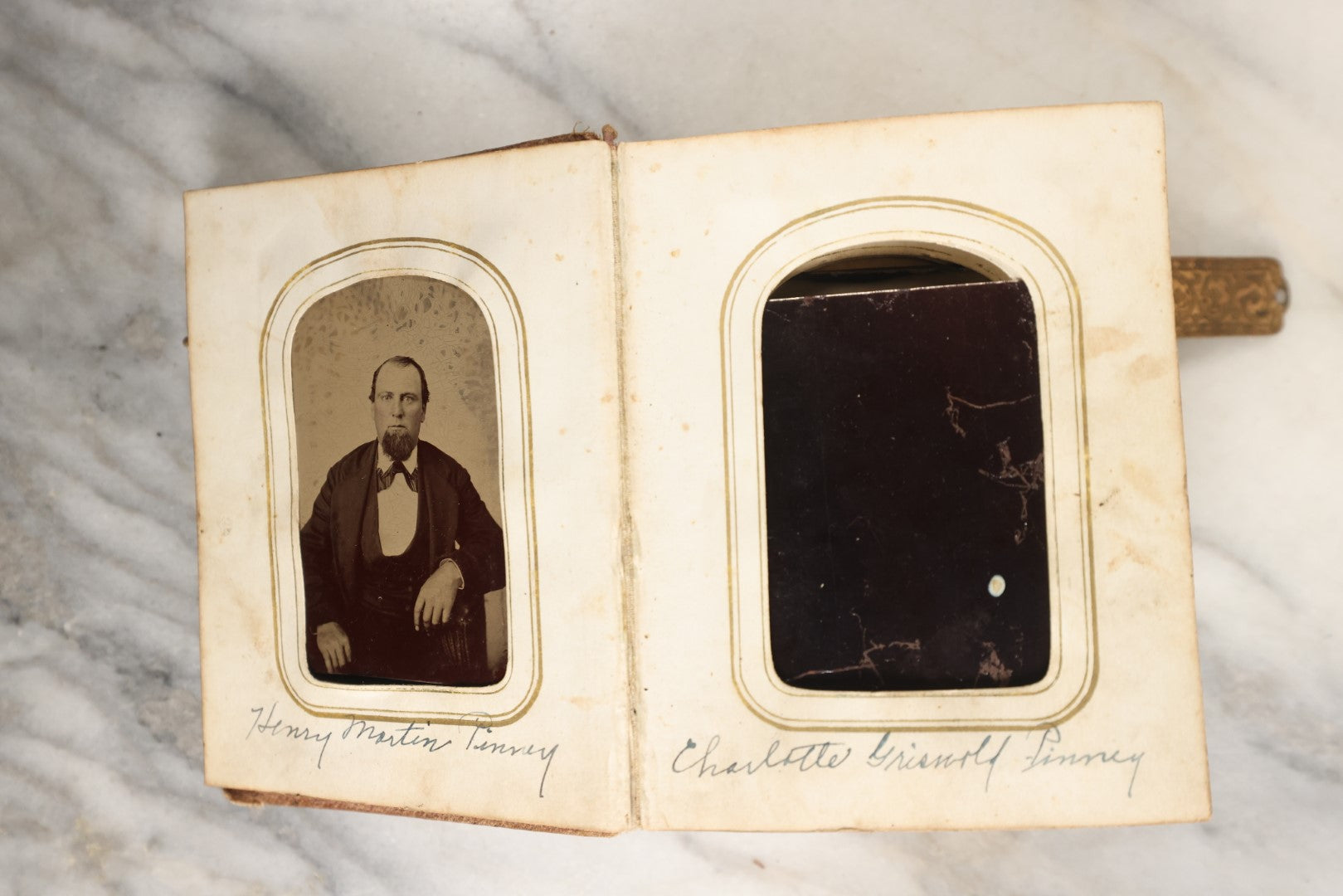 Lot 146 - Antique Photo Album With Missing Spine Covering Containing 28 Tintypes And 18 Carte De Visite C.D.V. Photos, Pinney And Skinner Families, Many Identified (All Pages Included In Pictures)