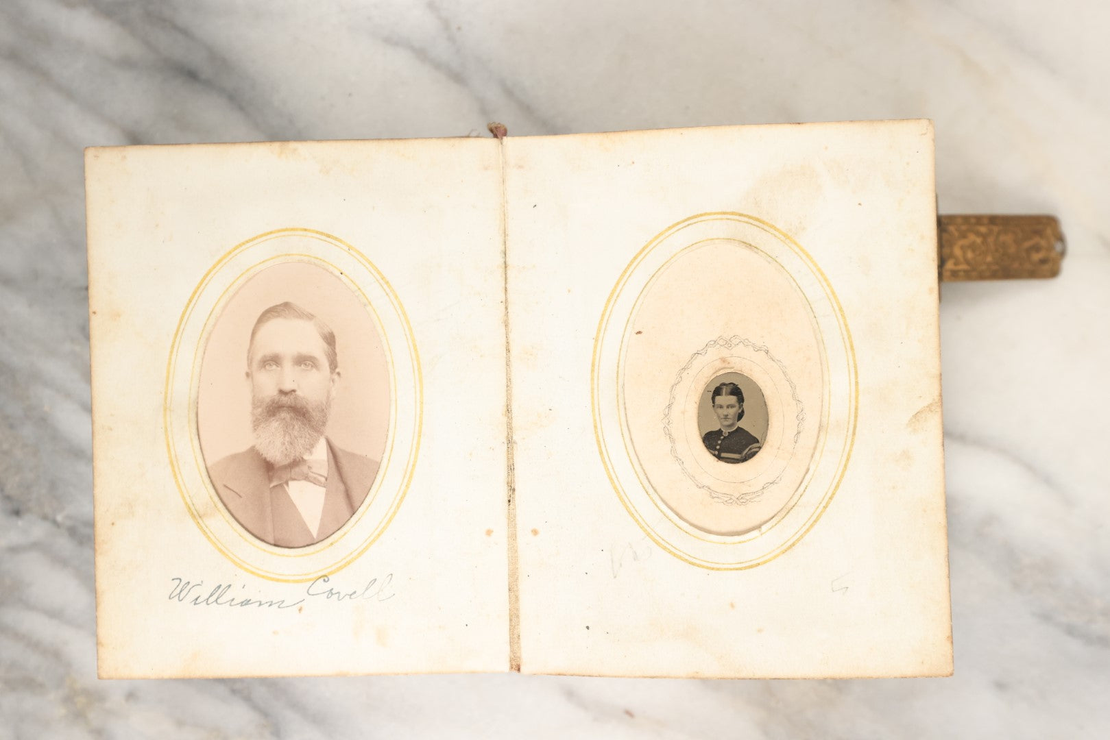 Lot 146 - Antique Photo Album With Missing Spine Covering Containing 28 Tintypes And 18 Carte De Visite C.D.V. Photos, Pinney And Skinner Families, Many Identified (All Pages Included In Pictures)