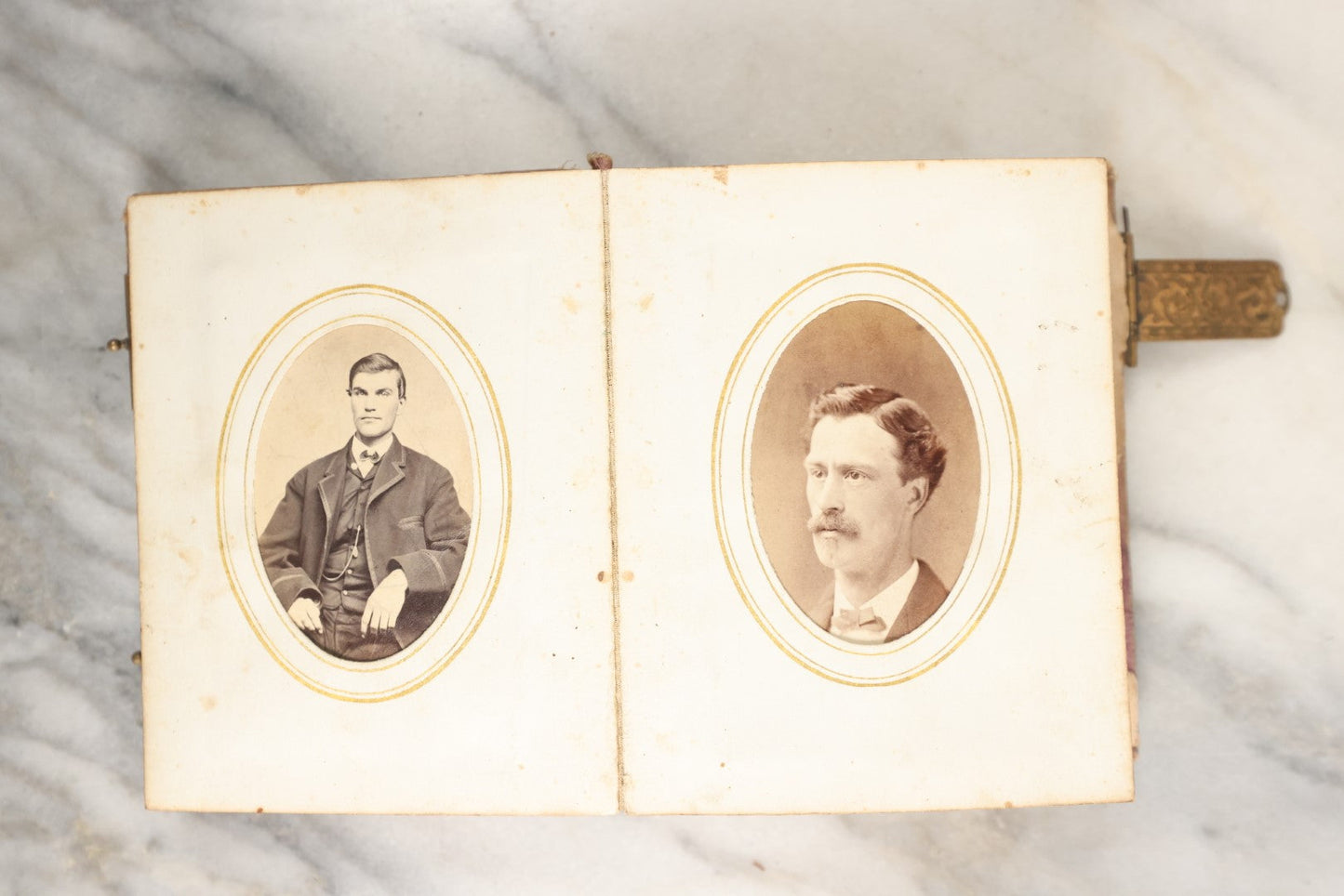 Lot 146 - Antique Photo Album With Missing Spine Covering Containing 28 Tintypes And 18 Carte De Visite C.D.V. Photos, Pinney And Skinner Families, Many Identified (All Pages Included In Pictures)