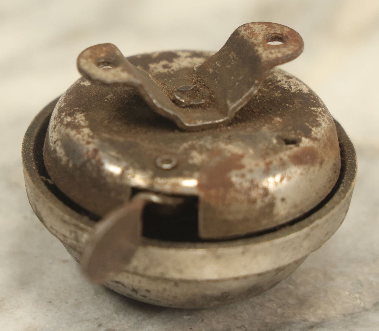 Lot 009 - Antique Patriotic Americana Bicycle Bell With American Flag, Manufactured By N.N. Bill Brass Co., East Hampton, Connecticut, Working Condition