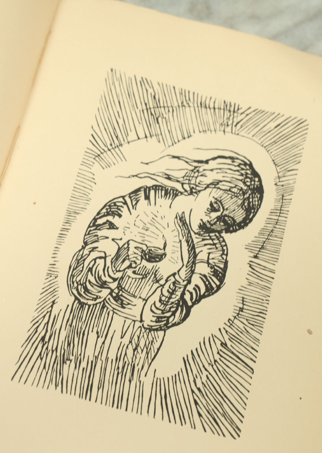 Lot 093 - Vintage Art Booklet Of The Woodcuts Of German Artist Karl Thylmann, Published By Furche-Verlag, Berlin, 20th Century