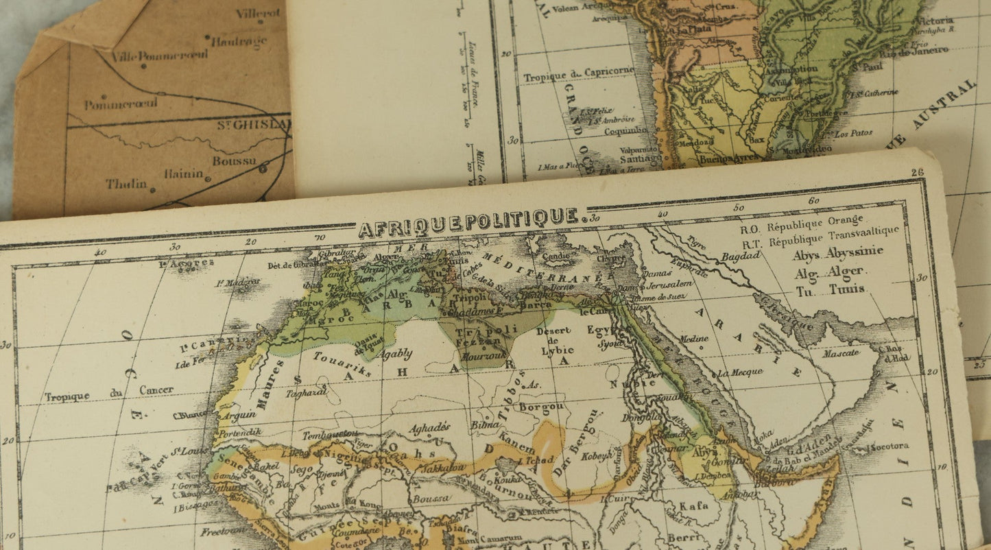 Lot 096 - Grouping Of 10+ Pages From An Antique French Atlas, Including A Diagram Of The Solar System, Maps Of Europe, The America's, Etc.