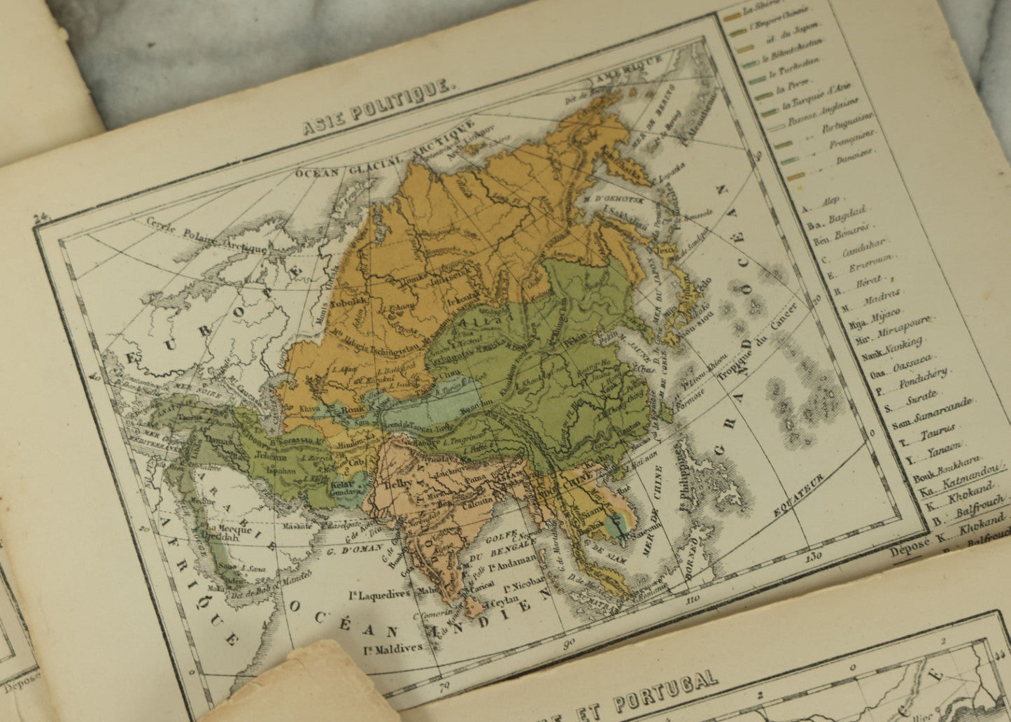 Lot 096 - Grouping Of 10+ Pages From An Antique French Atlas, Including A Diagram Of The Solar System, Maps Of Europe, The America's, Etc.