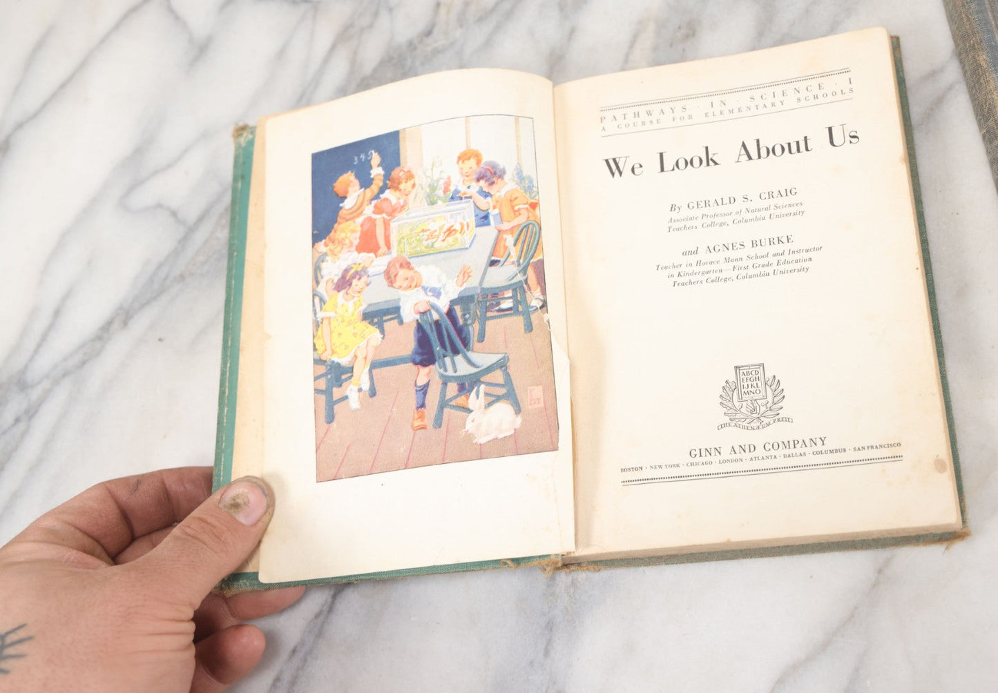 Lot 115 - Pair Of Vintage Children's "Pathways In Science" Books Including "We Look About Us" And "Our Wide, Wide World" By Gerald S. Craig Et. Al., Illustrated, 1930s