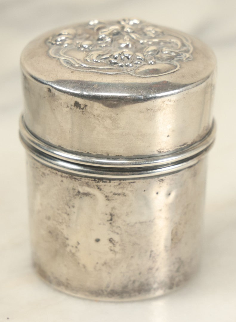 Lot 027 - Antique Art Nouveau Sterling Silver Powder Box With Woman Face Motif, Axe With Three x Hallmark, Attributed To Wm.B. Kerr & Co - Newark, Nj - Approx 1.55 Ounces Troy
