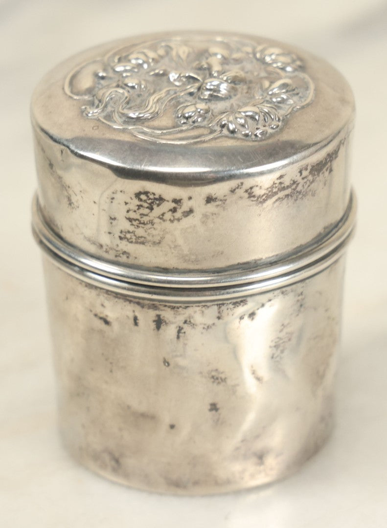 Lot 027 - Antique Art Nouveau Sterling Silver Powder Box With Woman Face Motif, Axe With Three x Hallmark, Attributed To Wm.B. Kerr & Co - Newark, Nj - Approx 1.55 Ounces Troy