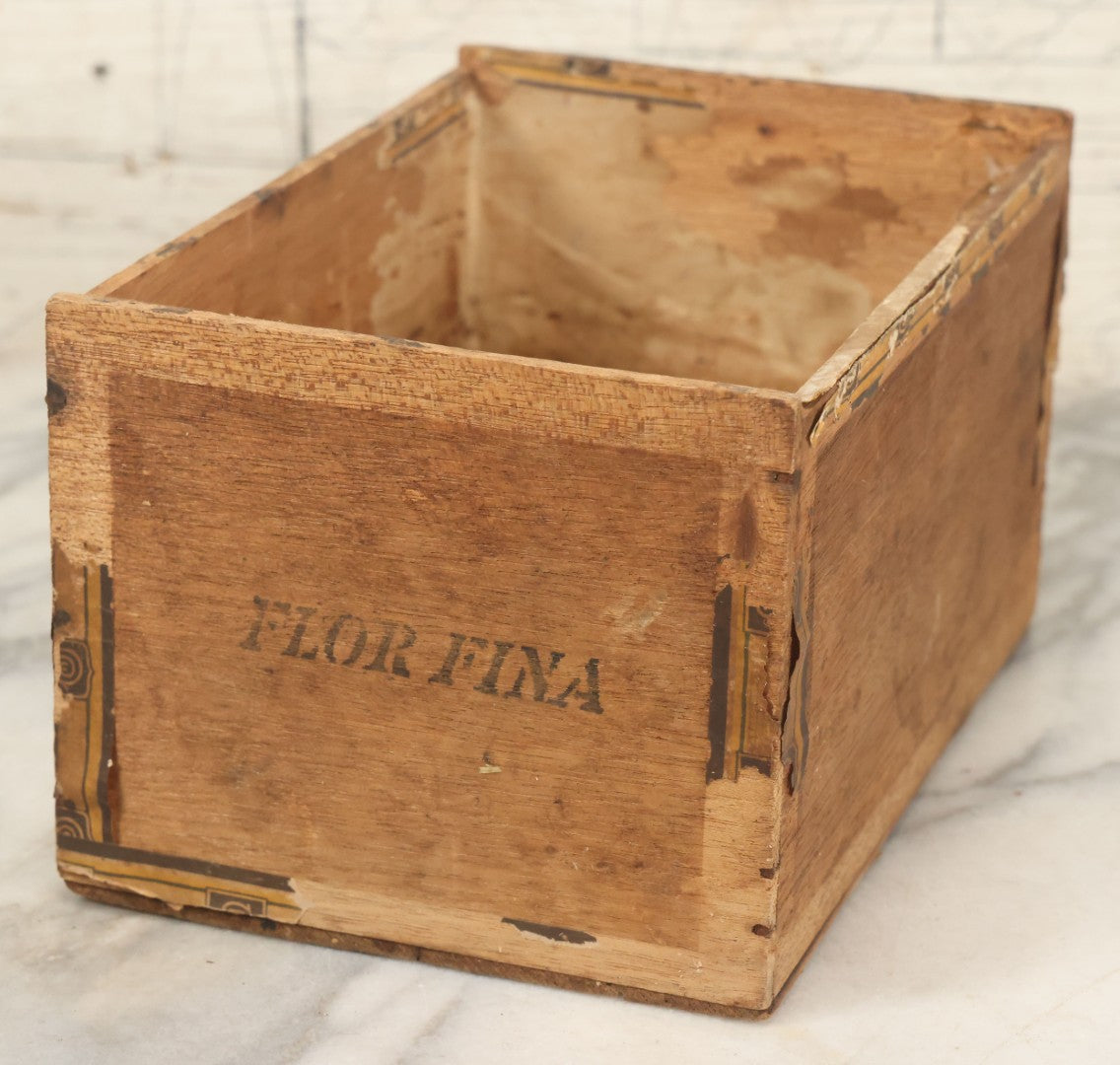 Lot 146 - Vintage "La Fragancia" Wooden Cigar, Tobacco Box With Paper Label, As Found, Note Wear Throughout