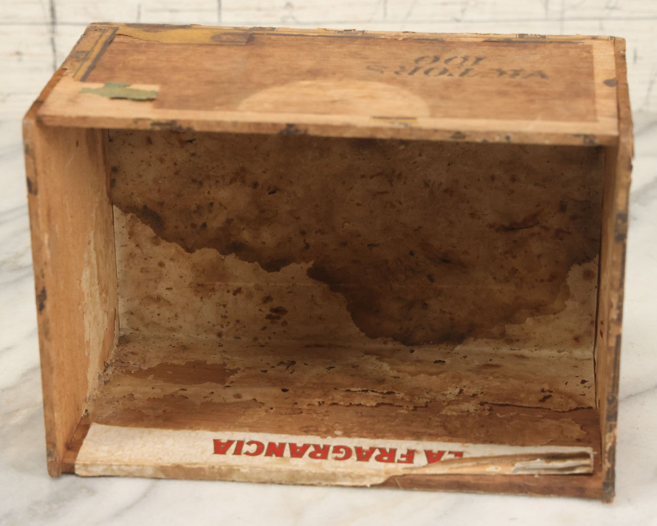 Lot 146 - Vintage "La Fragancia" Wooden Cigar, Tobacco Box With Paper Label, As Found, Note Wear Throughout