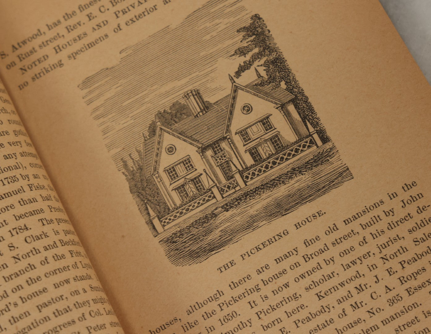 Lot 149 - "The North Shore Of Massachusetts Bay, An Illustrated Guide" Antique Booklet By Benjamin D. Hill And Winfield s Nevins With Fold Out Map, Includes Information About Salem, Witch Trials, Published 1892, Note Poor Condition