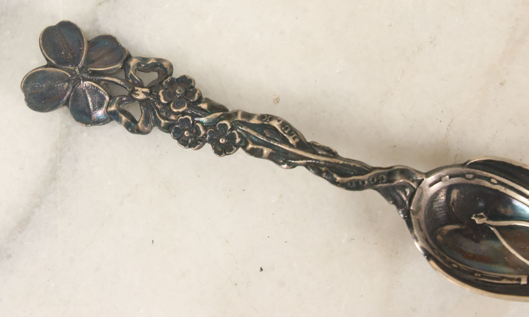 Lot 071 - Antique Sterling Silver "Good Luck" Spoon With Horseshoe And Clover Handle, Equestrian Motif