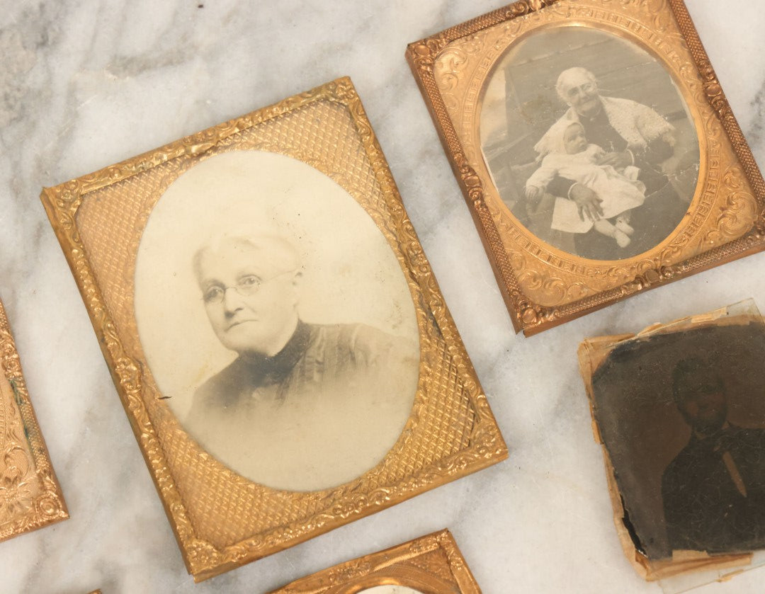 Lot 091 - Grouping Of Miscellaneous Hard Image Daguerreotype Case Parts Including Frames, Brass Mats, Glass Preservers, 8+ Pieces, As Found