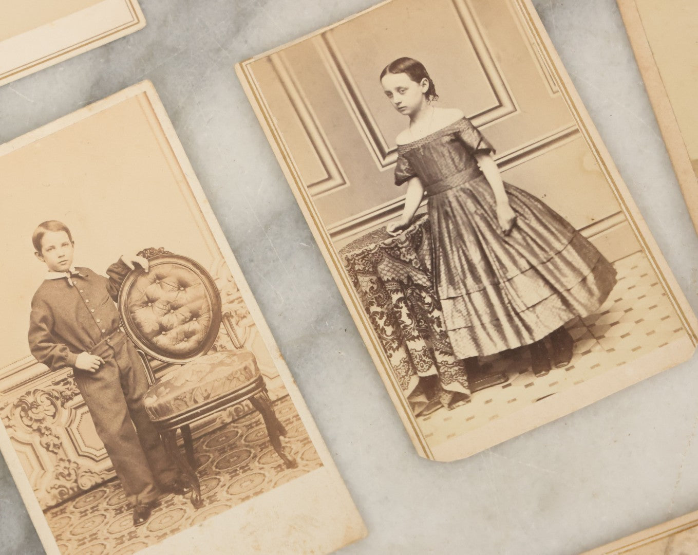 Lot 093 - Grouping Of 22 Assorted Carte De Visite C.D.V. Photographs Of Men, Women, And Children, Including Woman Holding Book, Group Of Four Youths, Etc