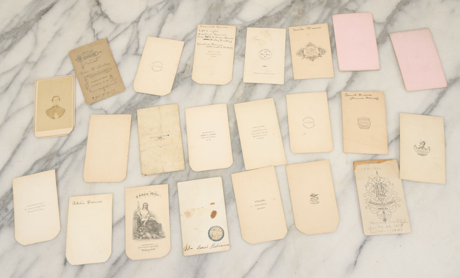 Lot 093 - Grouping Of 22 Assorted Carte De Visite C.D.V. Photographs Of Men, Women, And Children, Including Woman Holding Book, Group Of Four Youths, Etc