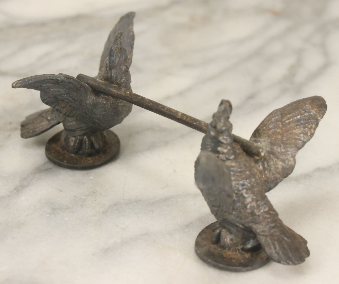 Lot 085 - Antique Silverplate Cockatiel Parrot Bird Serving Kniferest With Numerical Marking On Bottom