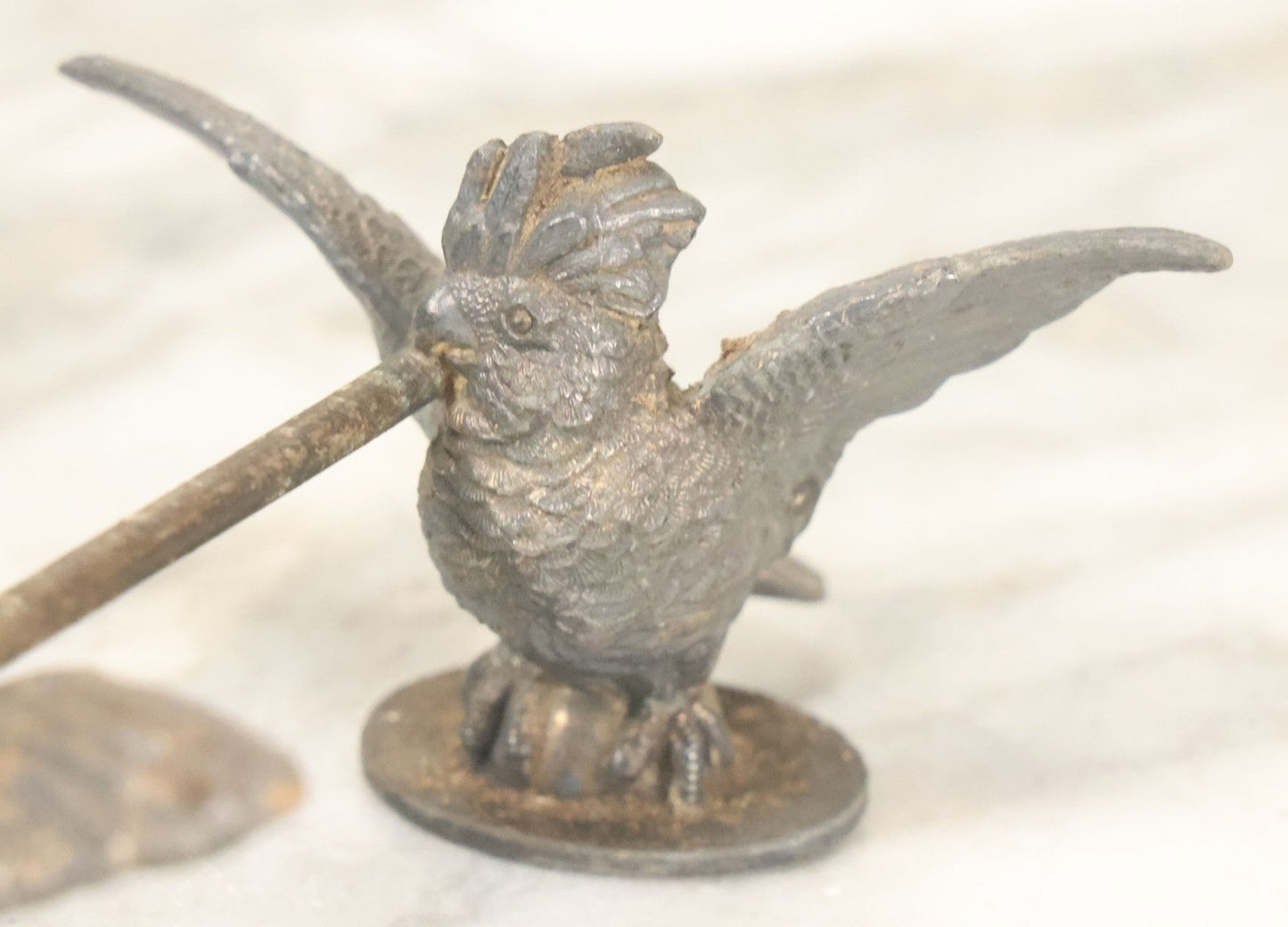 Lot 085 - Antique Silverplate Cockatiel Parrot Bird Serving Kniferest With Numerical Marking On Bottom