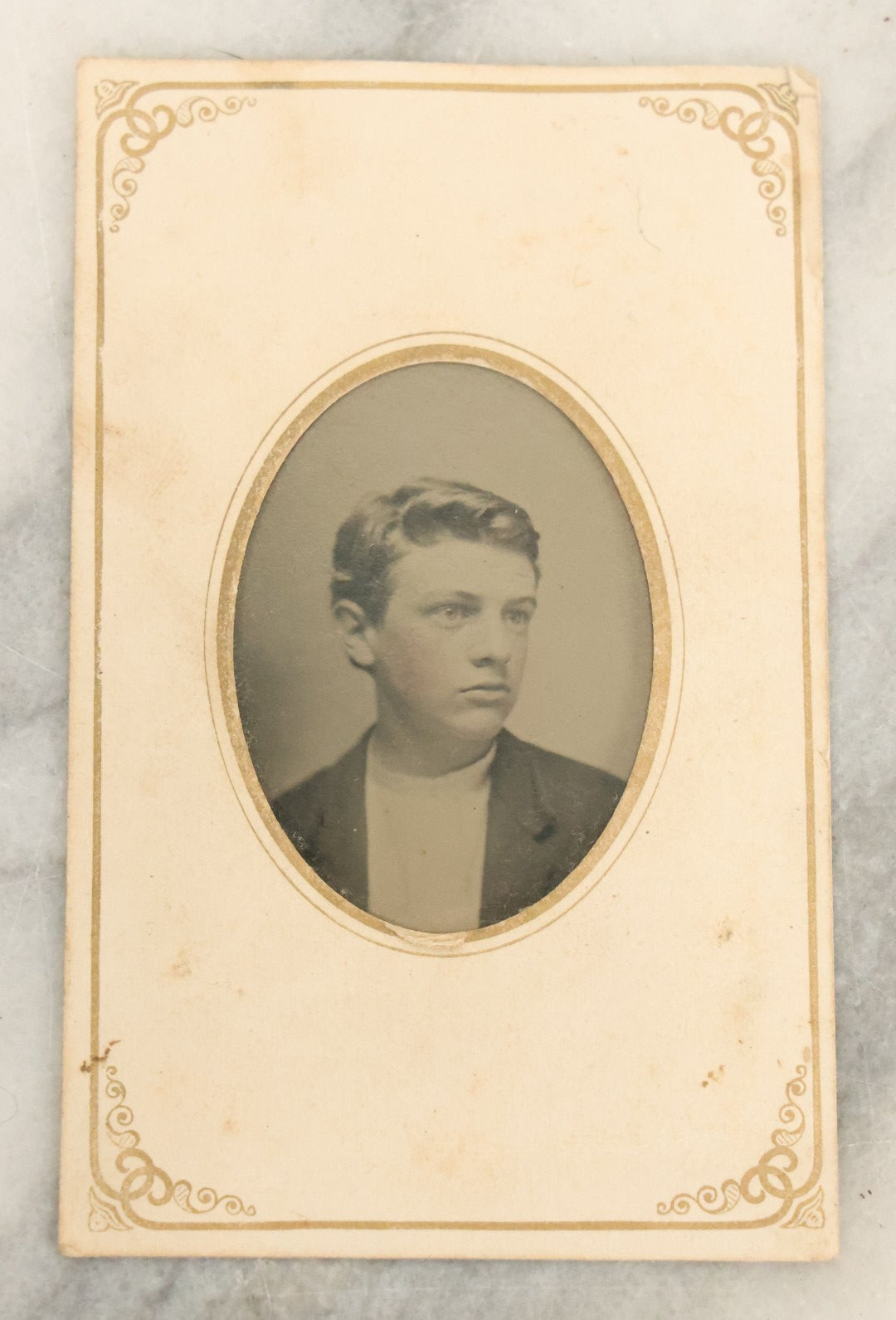 Lot 119 - Grouping Of 12 Antique Tintype Photographs Of Men And Women, Including Elderly Man With Long White Beard And Woman With Gold Jewelry