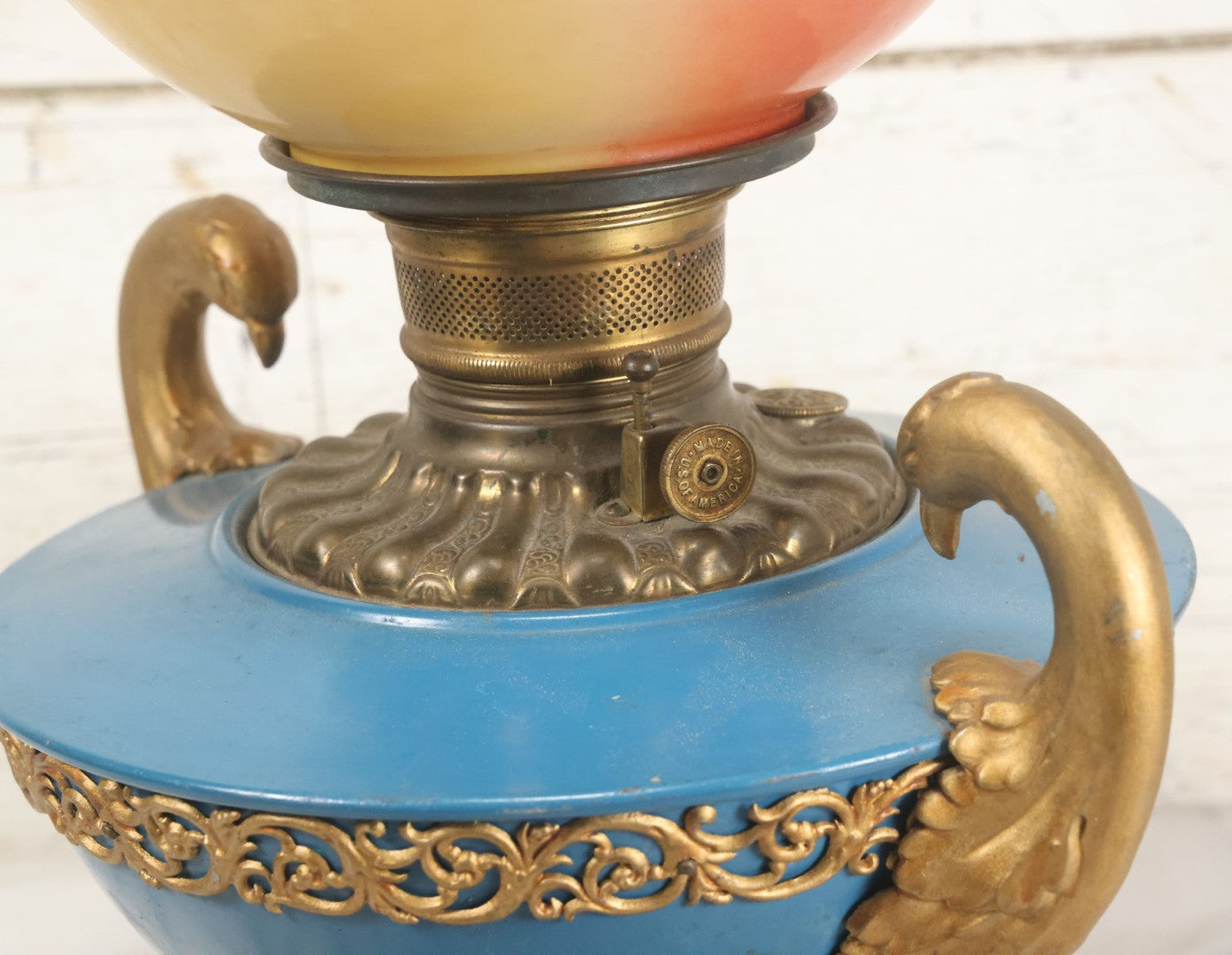 Lot 003 - Antique Kerosene Oil Lamp With Painted Blue Tin Font, Dove Head Motif, And Hand Painted Globe With Floral Motif By Pittsburgh Lamp And Brass, Made In America, Note Cracked And Repaired Section Of Globe, 19" High