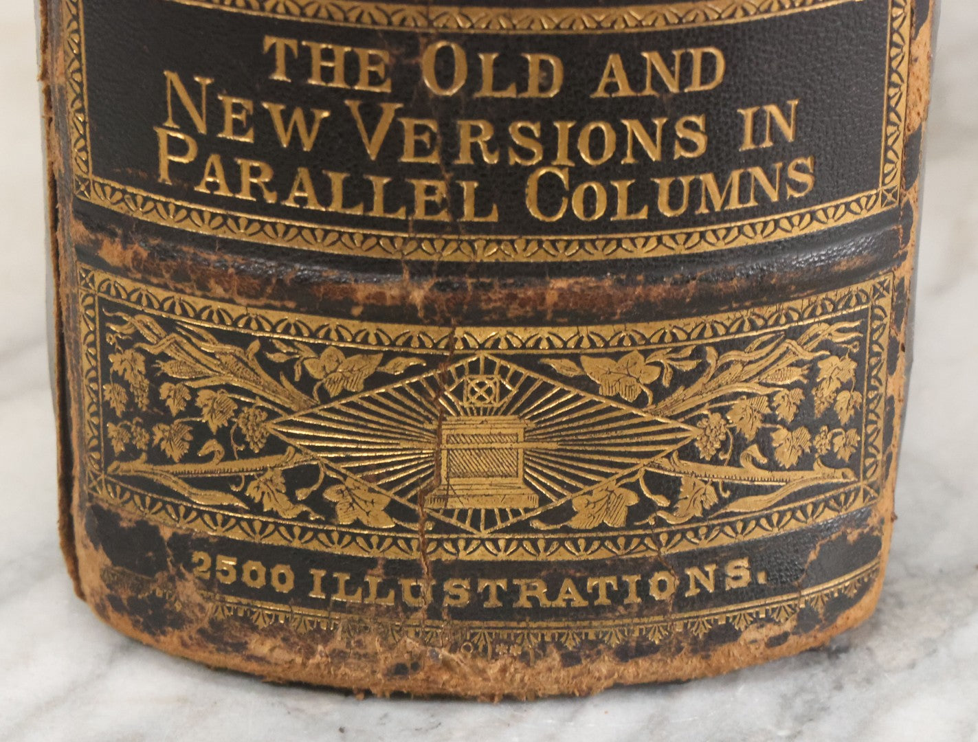 Lot 005 - Antique Pronouncing Parallel Holy Bible, Old And New Testaments, With Ornate Cover And Binding, Gately & O'Gorman, Publishers, Boston, Copyright 1890, By A.J. Holman & Co., Profusely Illustrated, Note Loose Pages
