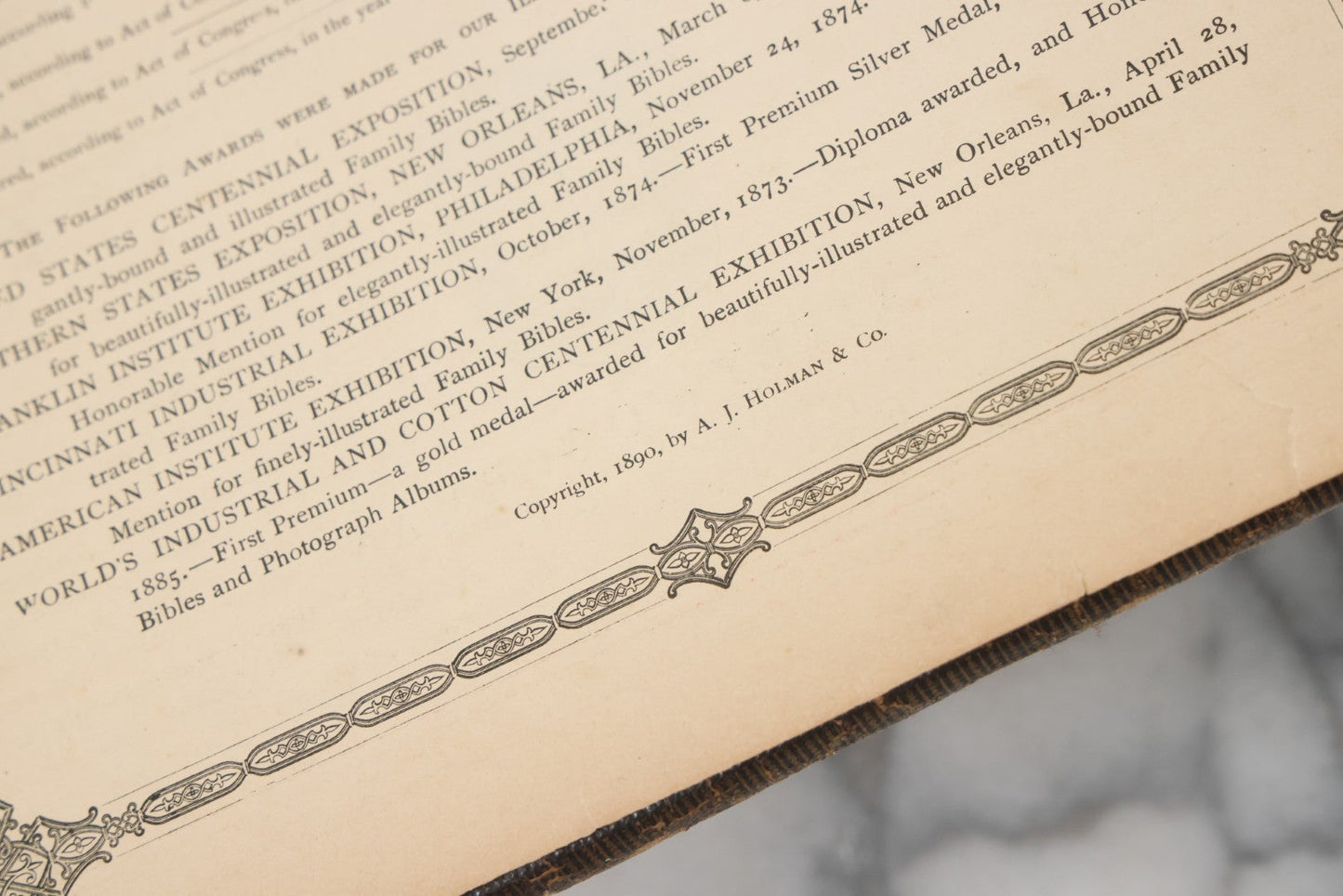 Lot 005 - Antique Pronouncing Parallel Holy Bible, Old And New Testaments, With Ornate Cover And Binding, Gately & O'Gorman, Publishers, Boston, Copyright 1890, By A.J. Holman & Co., Profusely Illustrated, Note Loose Pages