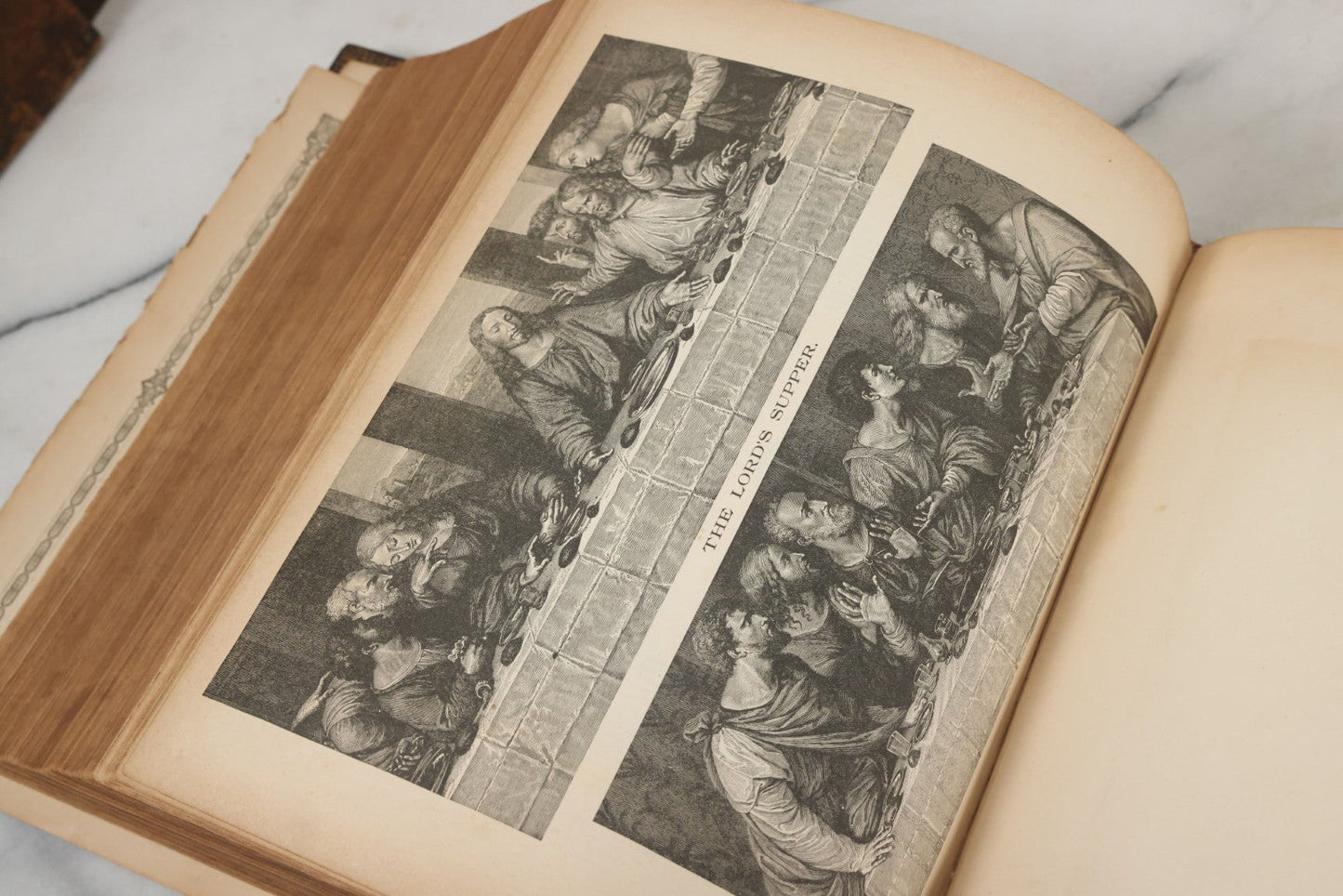 Lot 005 - Antique Pronouncing Parallel Holy Bible, Old And New Testaments, With Ornate Cover And Binding, Gately & O'Gorman, Publishers, Boston, Copyright 1890, By A.J. Holman & Co., Profusely Illustrated, Note Loose Pages