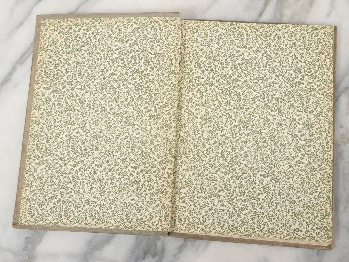 Lot 142 - "Volcano's Deadly Work: From The Fall Of Pompeii To The Destruction Of St. Pierre" Antique Dummy Salesman Sample Book, Edited And Written By Charles Morris, Profusely Illustrated, Published By W.E. Scull, 1902