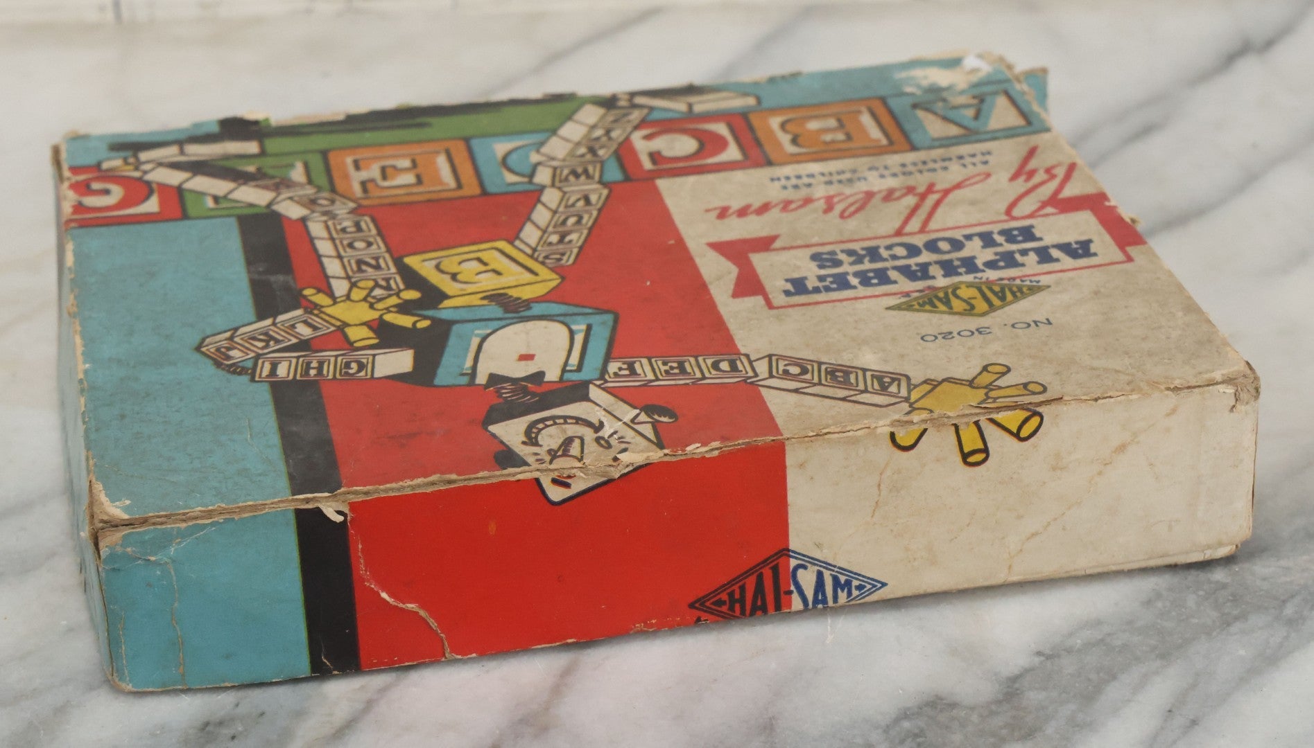Lot 085 - Vintage Wooden Alphabet Blocks By Halsam, No. 3020, Complete Set In Original Box With Robot On Cover