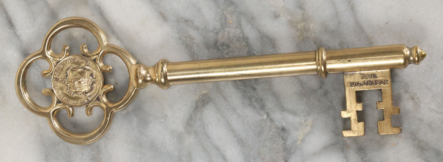 Lot 088 - Antique Brass Thermometer Key Souvenir, Key To Milford Massachusetts, Distributed By Cahills News Agency, Manufactured By Rudolph Toy & Novelty Co., Philadelphia, 24K Gold Plated, In Original Box