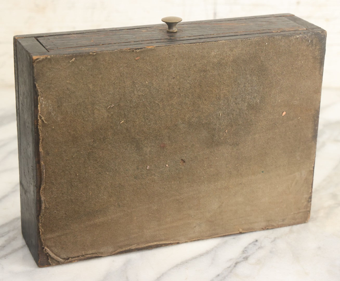 Lot 014 - Antique Printing Type Set With Hundreds Of Matching Letterpress Covering All Letters And Numbers In Custom Drawer Box With Internal Divider, From D.F. Carter, Co., Malden, Massachusetts, Base 9-1/2" x 6-3/4", Height 2-1/2" 