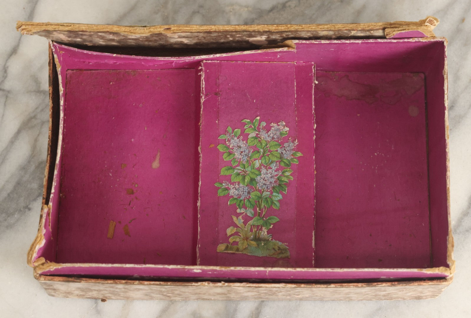 Lot 015 - Antique Ladies Cuff Set Pair In Original Box, Missing Lid, With Paper Label, As Found, Note Wear To Box