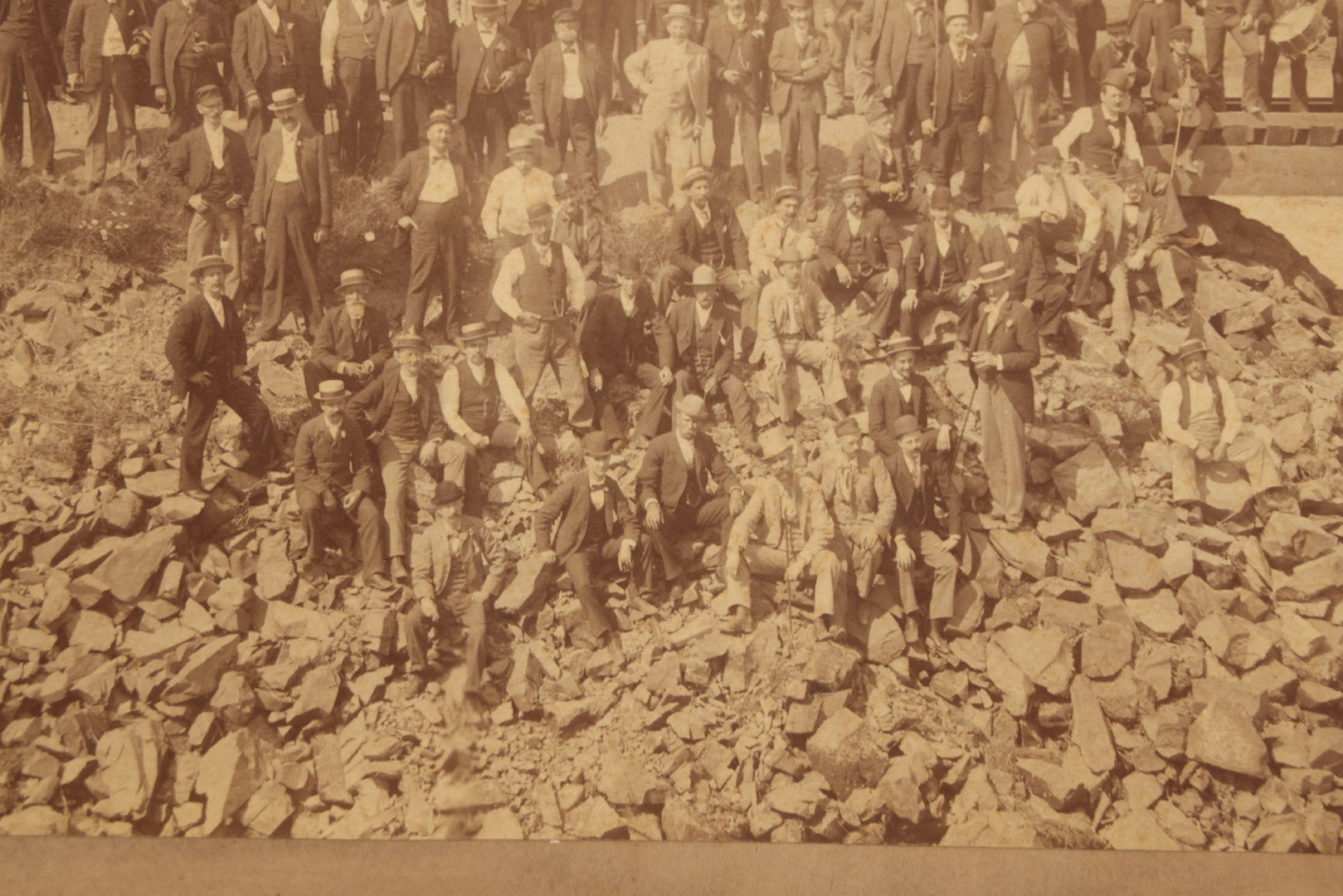 Lot 064 - Antique Photograph Of A Large Group Of Men Posing Next To The Dover Point Trestle Railroad Train Bridge, Dover, New Hampshire, With Detailed Identification On Verso, 1892