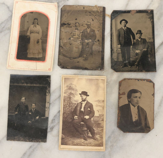 Lot 072 - Antique Photography Grouping With Five Tintypes And One Carte De Visite C.D.V. Photograph With A Civil War Era Tax Stamp