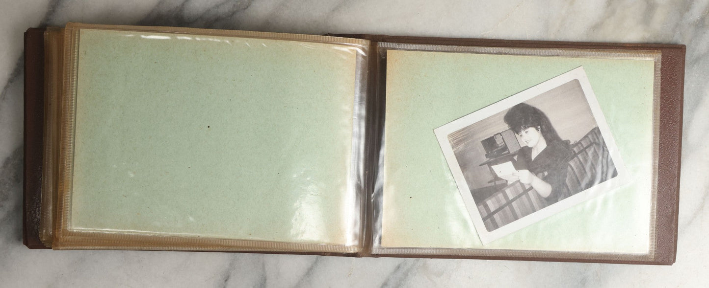 Lot 091 - Vintage Vietnam War Era Snapshot Photo Album Including Photos Of Soldiers On Deployment, At Home, And More, In "Souvenir Of Vietnam" Album