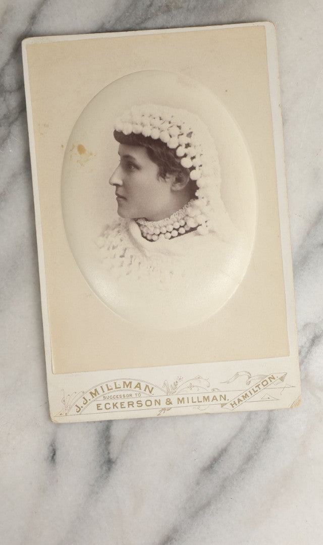 Lot 098 - Grouping Of Five Antique Cabinet Cards Including A Memorial Card For William Wood, Died 1889, And Four Photographs Including A Little Girl With An Artist's Palette