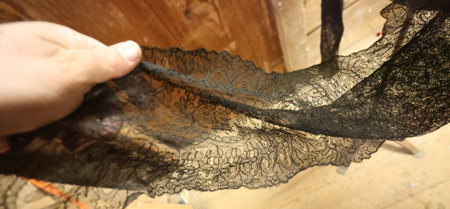 Lot 002 - Antique Early 20th Century Black Lace Mourning Shawl With Floral Pattern Design