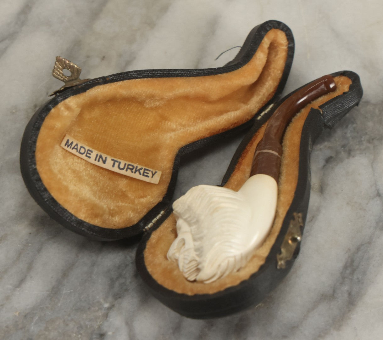 Lot 131 - Vintage Lion Head Carved Meerschaum Pipe In Leatherette Case, Made In Turkey