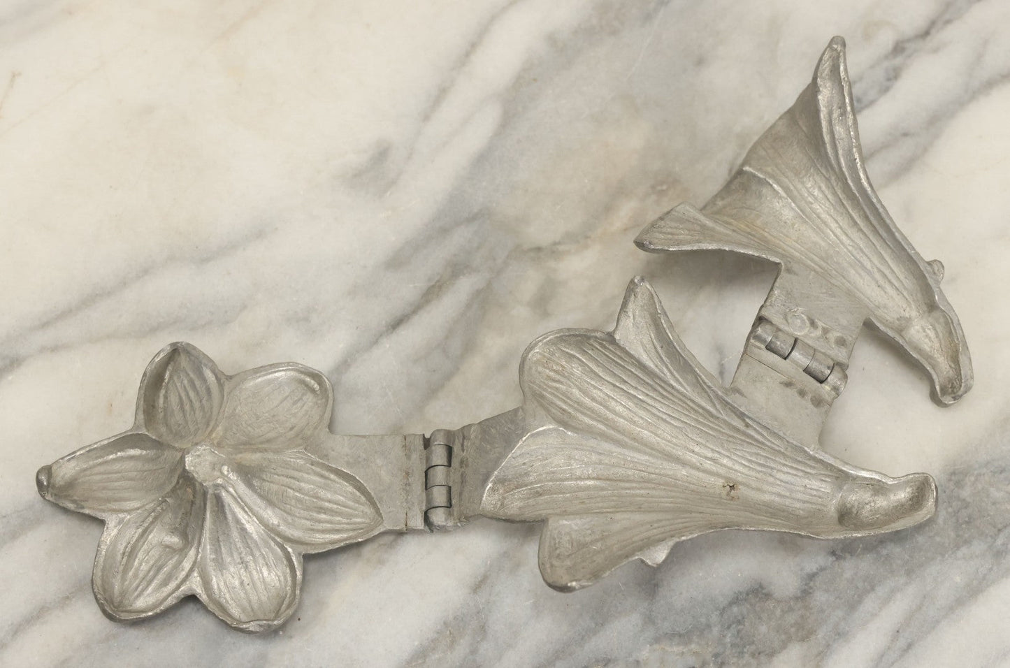 Lot 133 - Vintage Pewter Ice Cream Chocolate Candy Mold, Lily Flower, By Eppelsheimer , E. & Co., New York