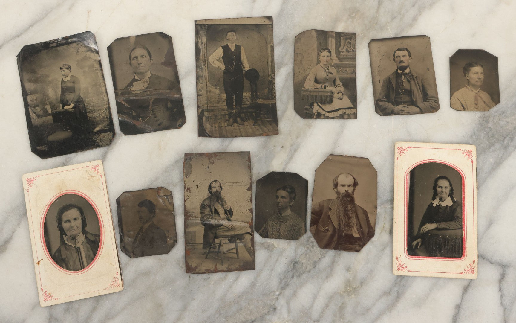 Lot 156 - Grouping Of 12 Antique Tintype Photographs Including Two Photos Of A Man With An Extremely Long Beard