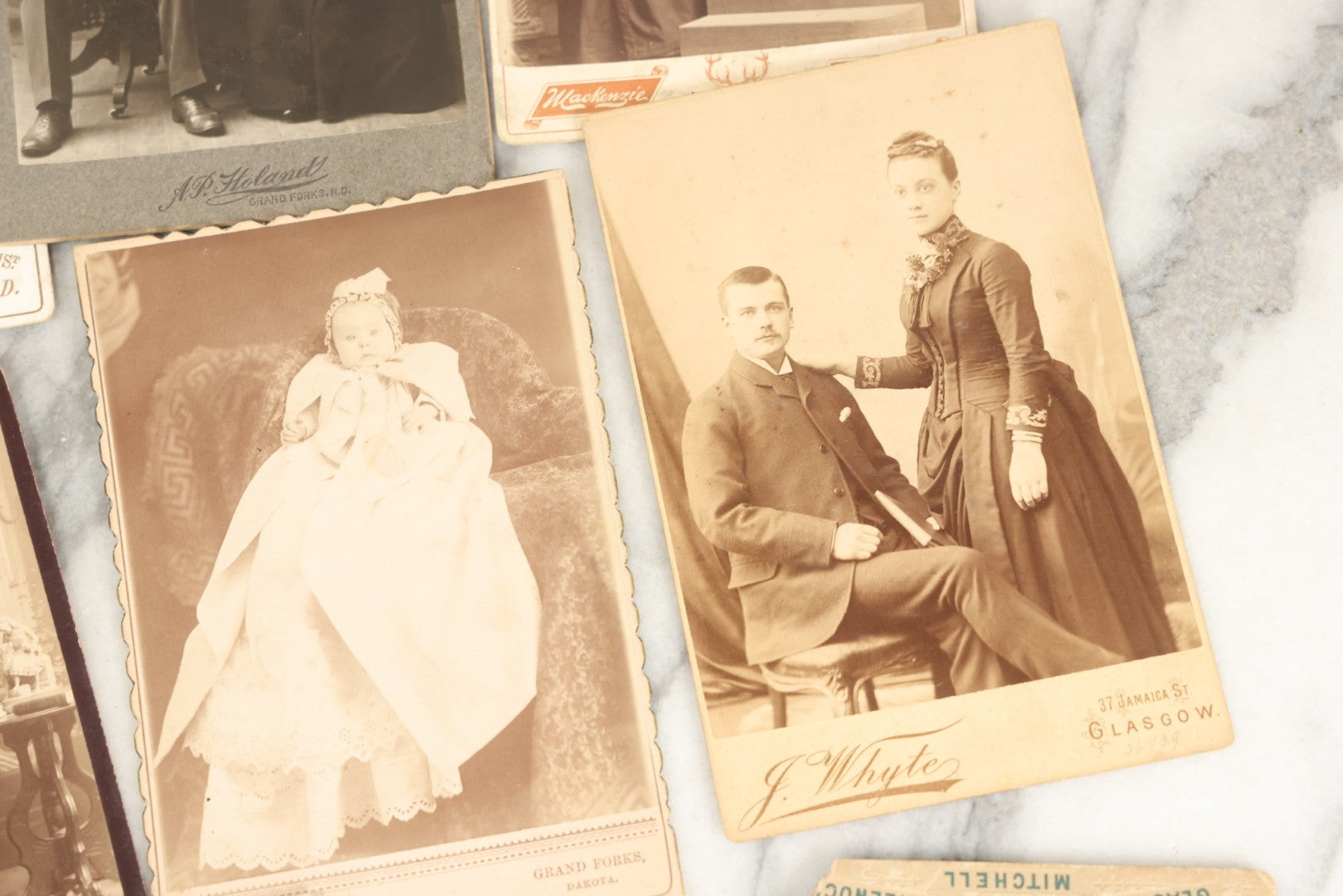 Lot 158 - Grouping Of 28 Antique Cabinet Card Photographs Of Men, Women, And Children